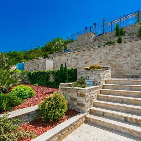 Villa Semiramis Тиват Екстериор снимка