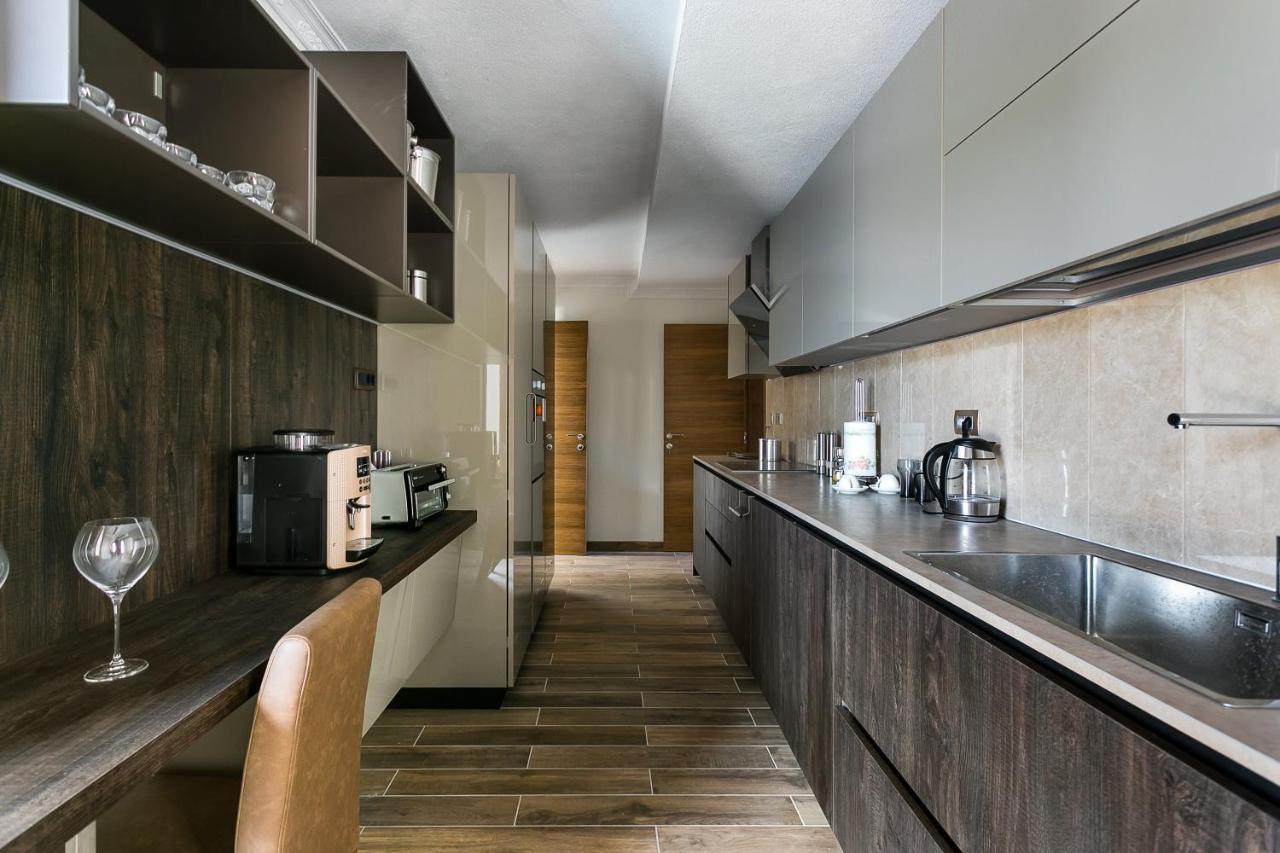 Villa Semiramis Тиват Екстериор снимка