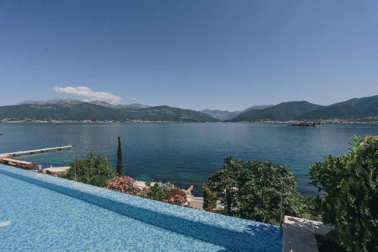 Villa Semiramis Тиват Екстериор снимка
